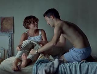 Adriana Ugarte feet photo thumbnail