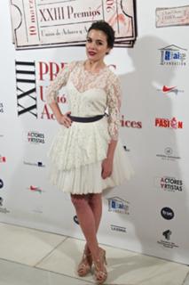 Adriana Ugarte feet photo thumbnail