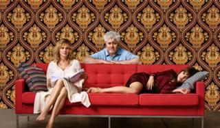 Adriana Ugarte feet photo thumbnail