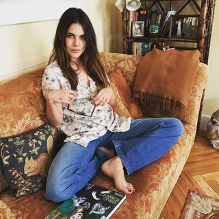 Adriana Ugarte feet photo thumbnail