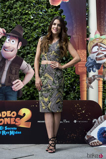 Adriana Ugarte feet photo thumbnail