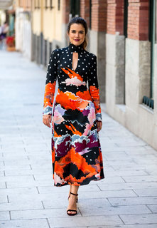 Adriana Ugarte feet photo thumbnail