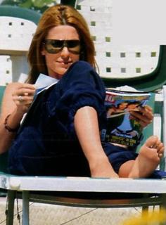 Adriana Volpe feet photo thumbnail