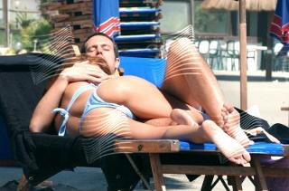 Adriana Volpe feet photo thumbnail