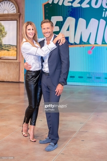 Adriana Volpe feet photo thumbnail