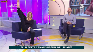 Adriana Volpe feet photo thumbnail