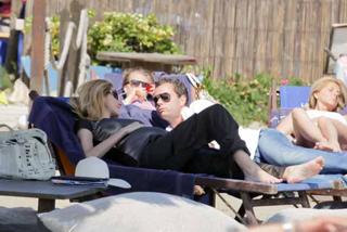 Adriana Volpe feet photo thumbnail