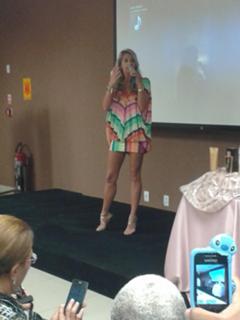 Adriane Galisteu feet photo thumbnail