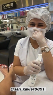 Adriane Galisteu feet photo thumbnail