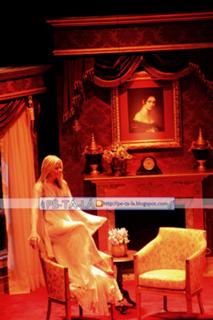 Adriane Galisteu feet photo thumbnail