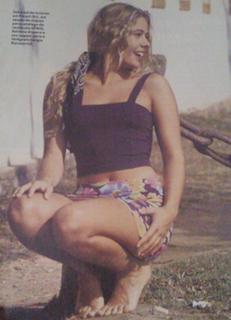 Adriane Galisteu feet photo thumbnail