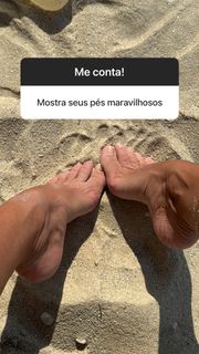 Adriane Galisteu feet photo thumbnail
