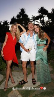 Adriane Galisteu feet photo 8