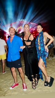 Adriane Galisteu feet photo 16