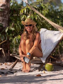Adriane Galisteu feet photo 13