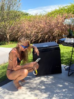 Adriane Galisteu feet photo 14