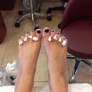 Adrianna Costa feet photo 3