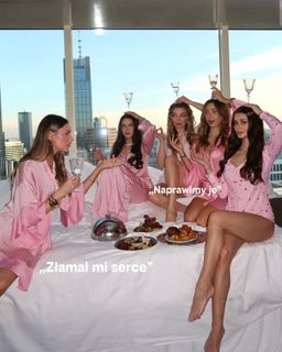Adrianna Krysian feet photo 10