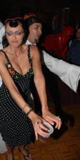 Adrianne Curry feet photo thumbnail