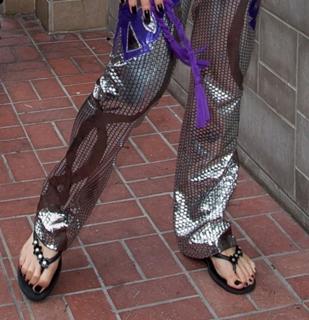 Adrianne Curry feet photo thumbnail