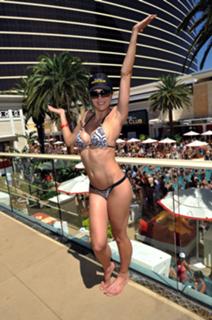 Adrianne Curry feet photo thumbnail