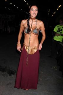 Adrianne Curry feet photo thumbnail