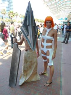 Adrianne Curry feet photo thumbnail