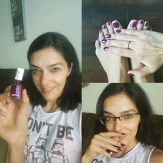 Adrianne Curry feet photo thumbnail