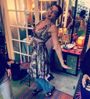 Adrianne Curry feet photo thumbnail