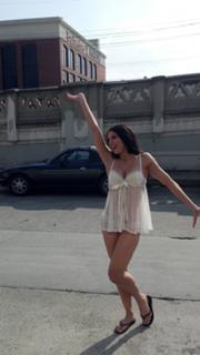 Adrianne Curry feet photo thumbnail