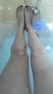 Adrianne Curry feet photo thumbnail