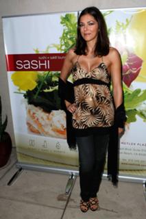 Adrianne Curry feet photo thumbnail