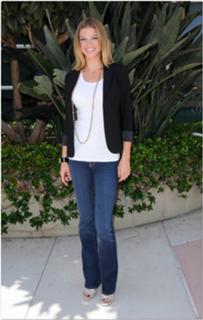 Adrianne Palicki feet photo thumbnail