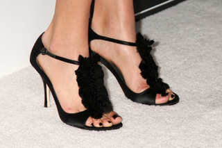 Adrianne Palicki feet photo thumbnail