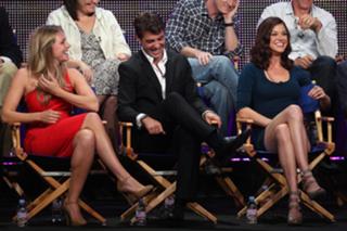 Adrianne Palicki feet photo thumbnail