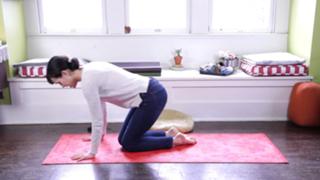 Adriene Mishler feet photo thumbnail