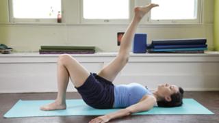 Adriene Mishler feet photo thumbnail