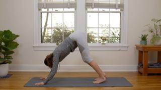 Adriene Mishler feet photo thumbnail