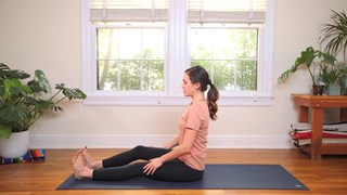 Adriene Mishler feet photo thumbnail
