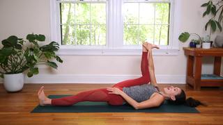 Adriene Mishler feet photo thumbnail