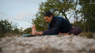 Adriene Mishler feet photo thumbnail