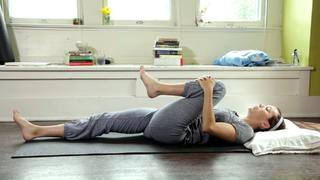 Adriene Mishler feet photo thumbnail