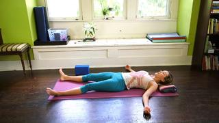 Adriene Mishler feet photo thumbnail