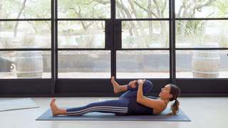Adriene Mishler feet photo thumbnail