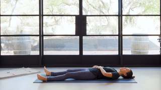 Adriene Mishler feet photo thumbnail