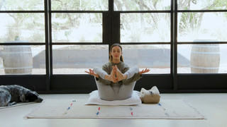 Adriene Mishler feet photo thumbnail