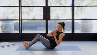 Adriene Mishler feet photo thumbnail