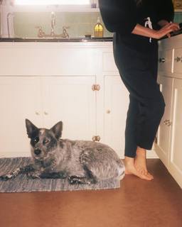 Adriene Mishler feet photo thumbnail