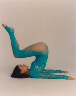 Adriene Mishler feet photo thumbnail