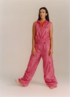 Adriene Mishler feet photo thumbnail